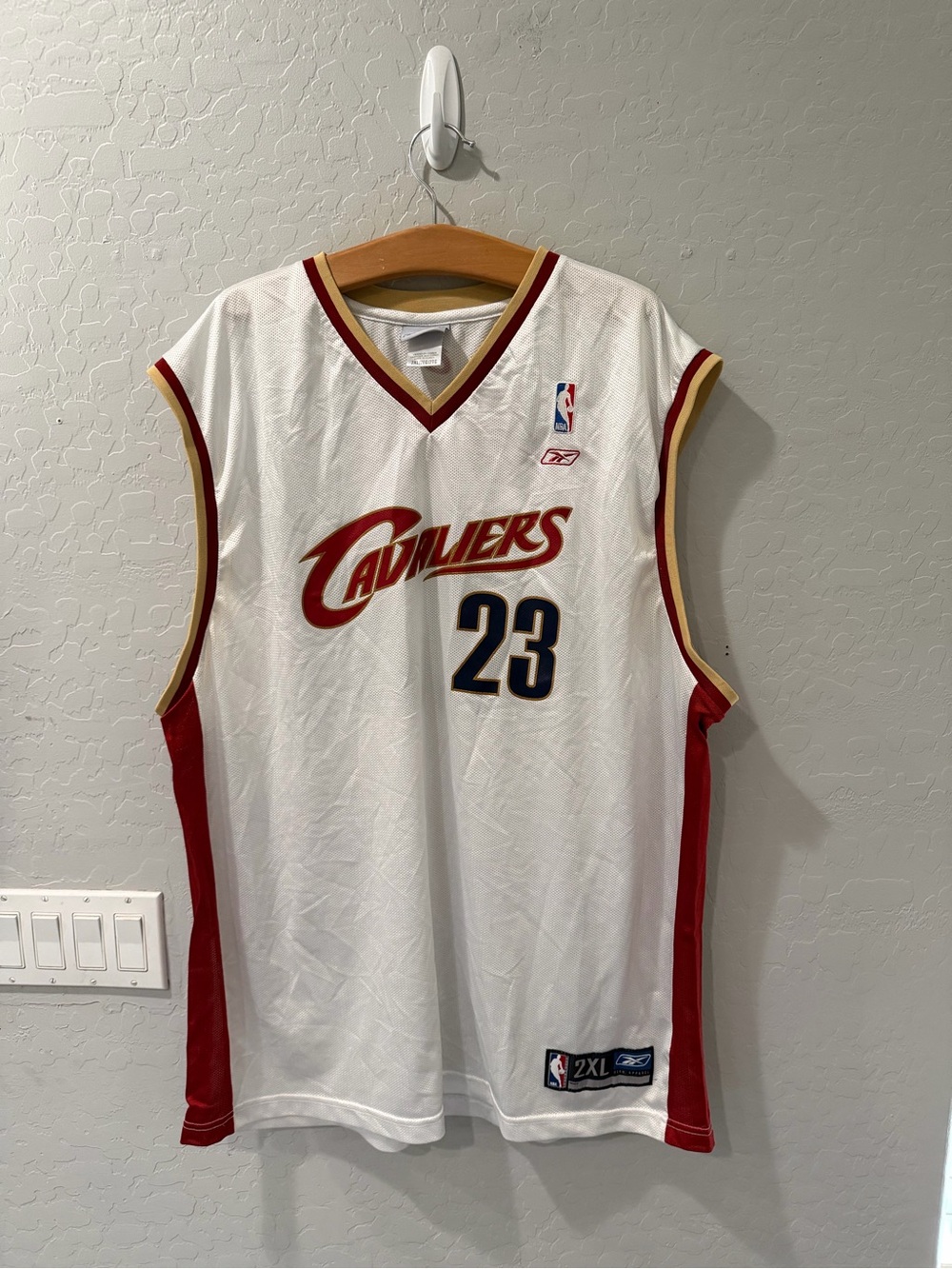Vintage‎ Reebok Cavs LeBron James Rookie Jersey 2XL Bin 1